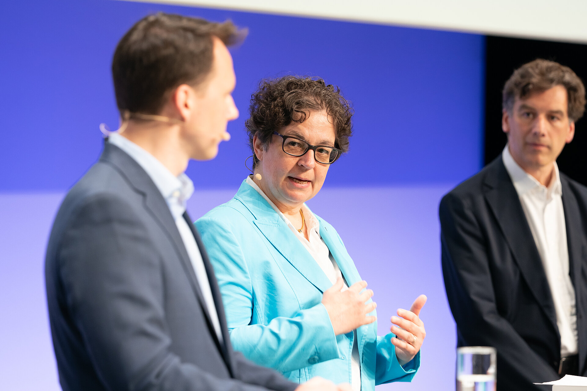 Susanna Adelhardt mit Pascal Reddig in der Podiumsdiskussion an Tag 3_JTG25